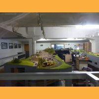 In diesem Turm gibt es eine Ausstellung mit diversen Modellen und einer Modellbahnanlage, von der noch ein paar Bilder folgen und auch aus dem Museumsgebäude.